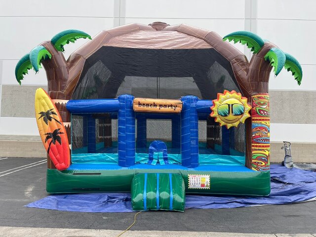 Mega Beach Party Bounce