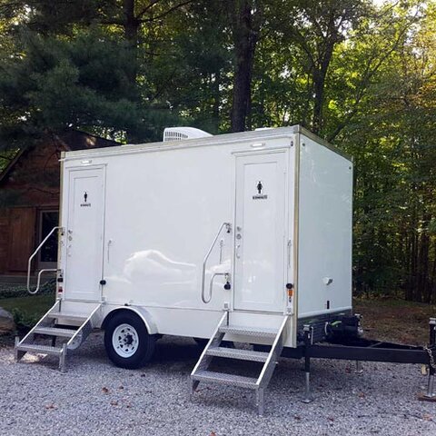 Trailer Porta Potty