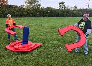 Giant Horseshoes