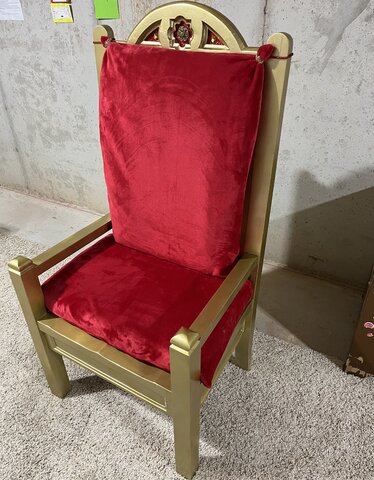 Throne Chair