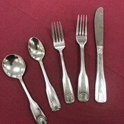 Coquille flatware