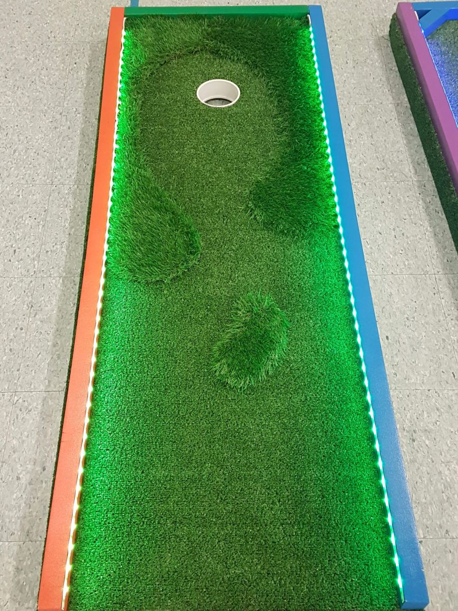 Jumpin Jack Splash Mini Putt Golf