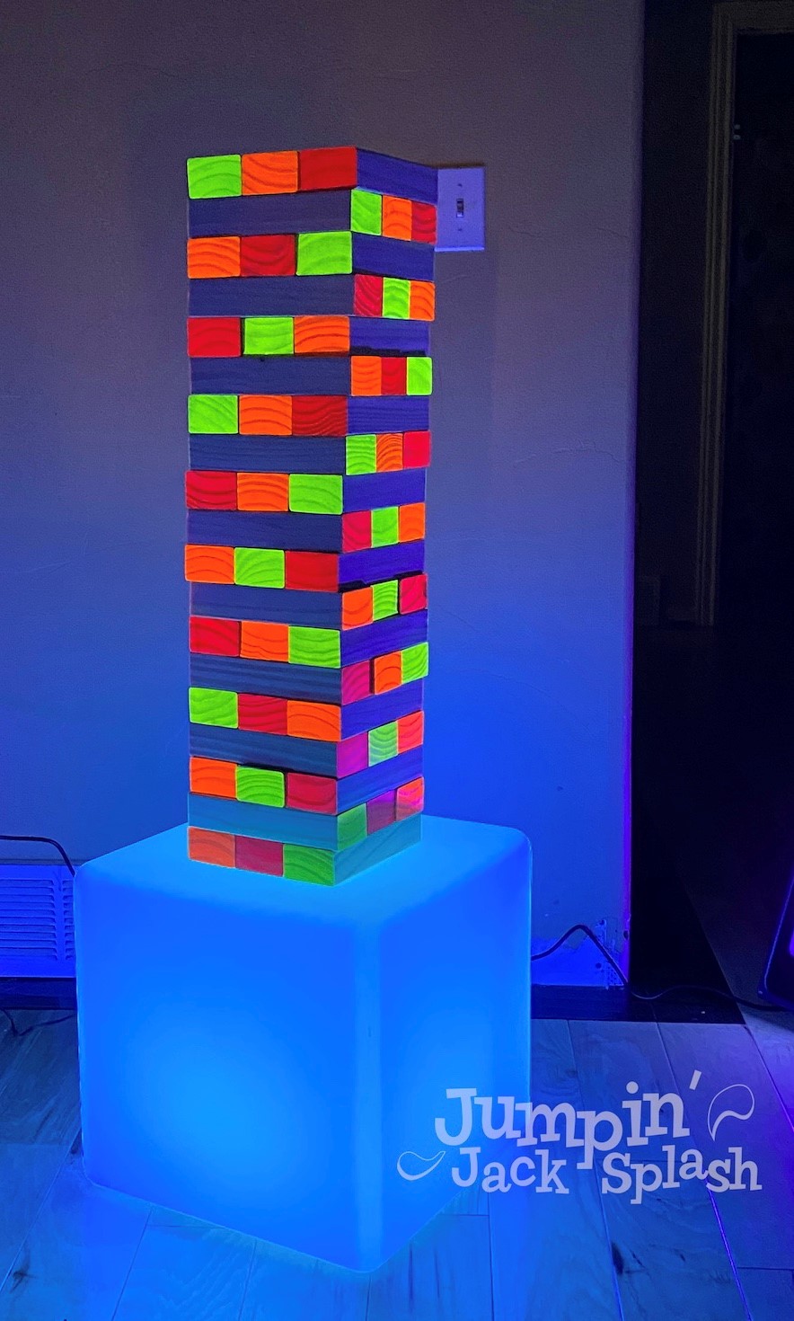 Giant Illuminated Game Pieces: Jumbo Tetris Blocks Light Up Sydney