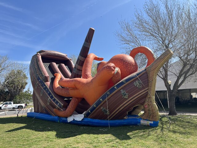 28' Kraken Slide 