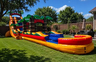 22 ft Tropical Paradise w/slip and slide