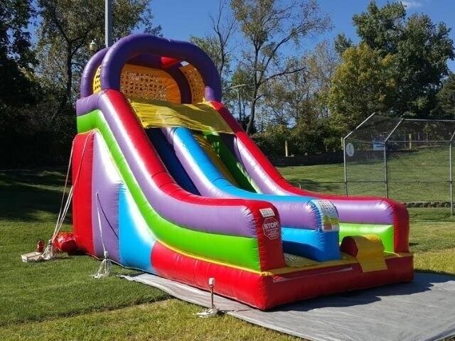 Wacky 18ft  Slide - Dry Only