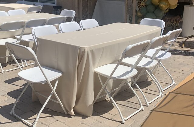 Light Beige tablecloth 90x132