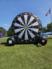 Soccer dart game