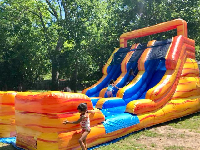 DOUBLE TROUBLE 15 FOOT  WATER SLIDE