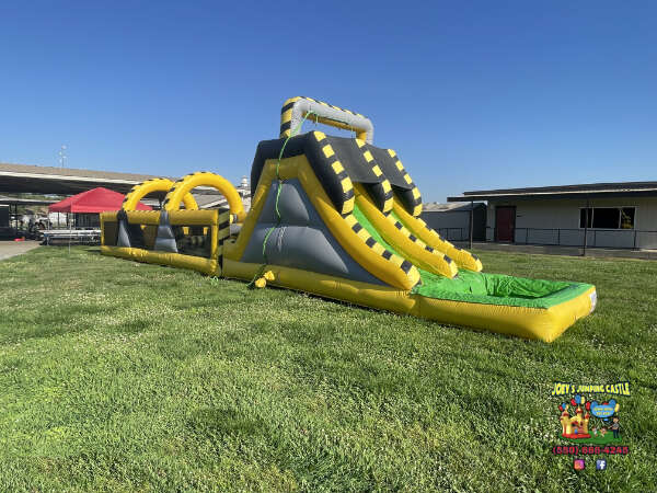 Inflatable Obstacle Courses in Kingsburg, CA!