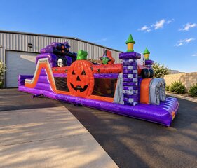 40ft Halloween obstacle course 