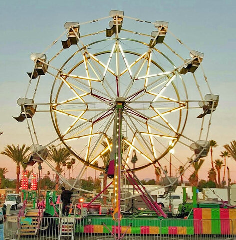 Ferris Wheel - 42 ft