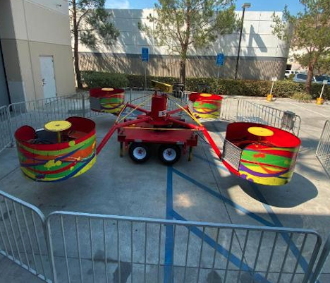 Tubs of Fun - Carnival Ride