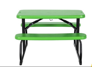 Kids Table (green)