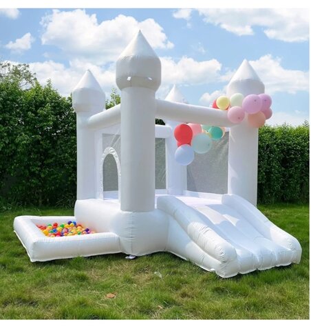 7ft white bounce house