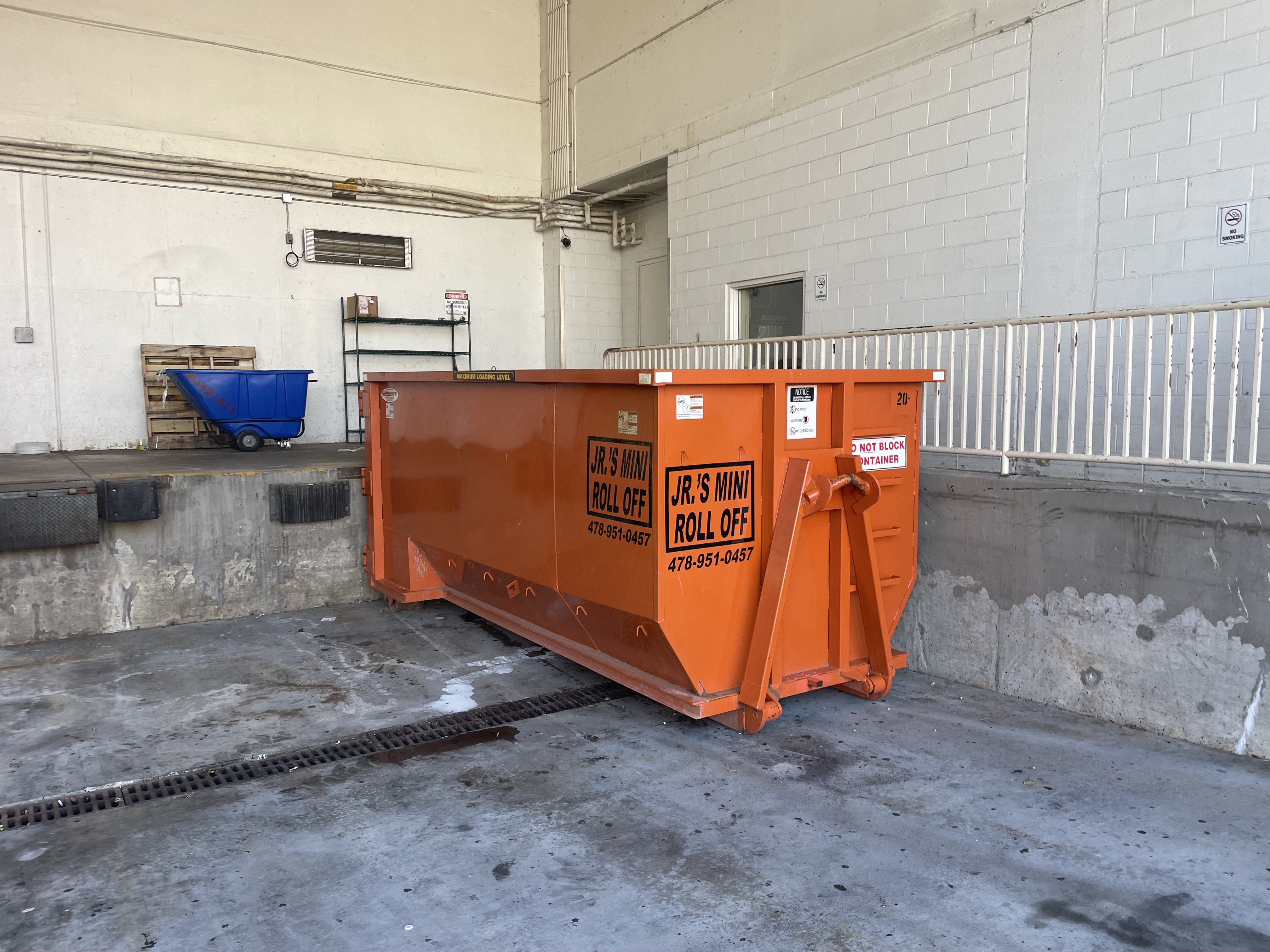 industrial dumpster rental at jrs mini rolloff