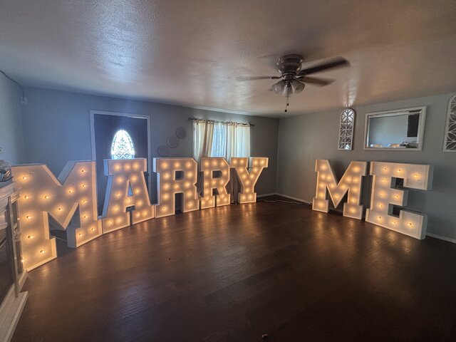 Marquee Letters
