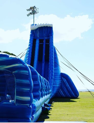 42ft Hawaii's Tallest Inflatable water slide (Double Lane)