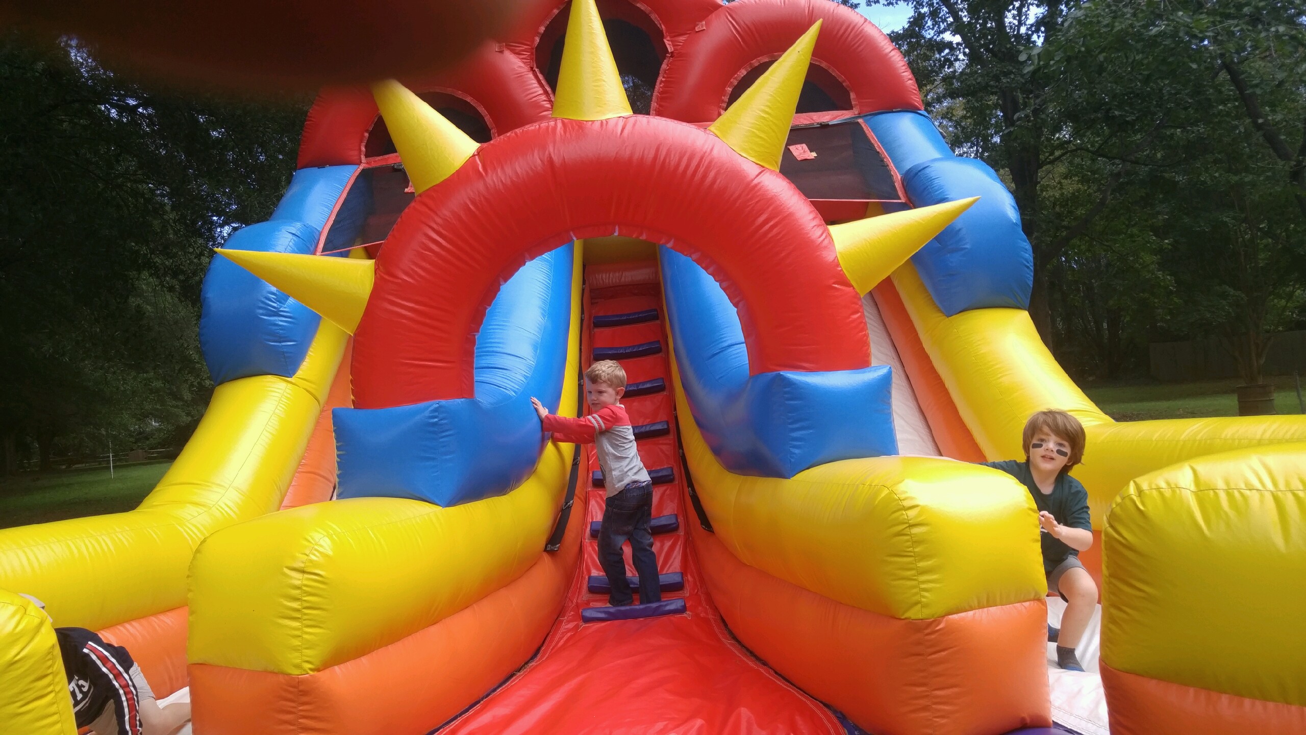 Rent Inflatables, Tents, Tables, Chairs, Bounce Houses - Virginia-Beach ...