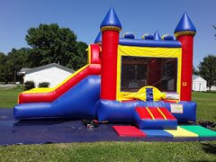 Bounce House With Dry Slide