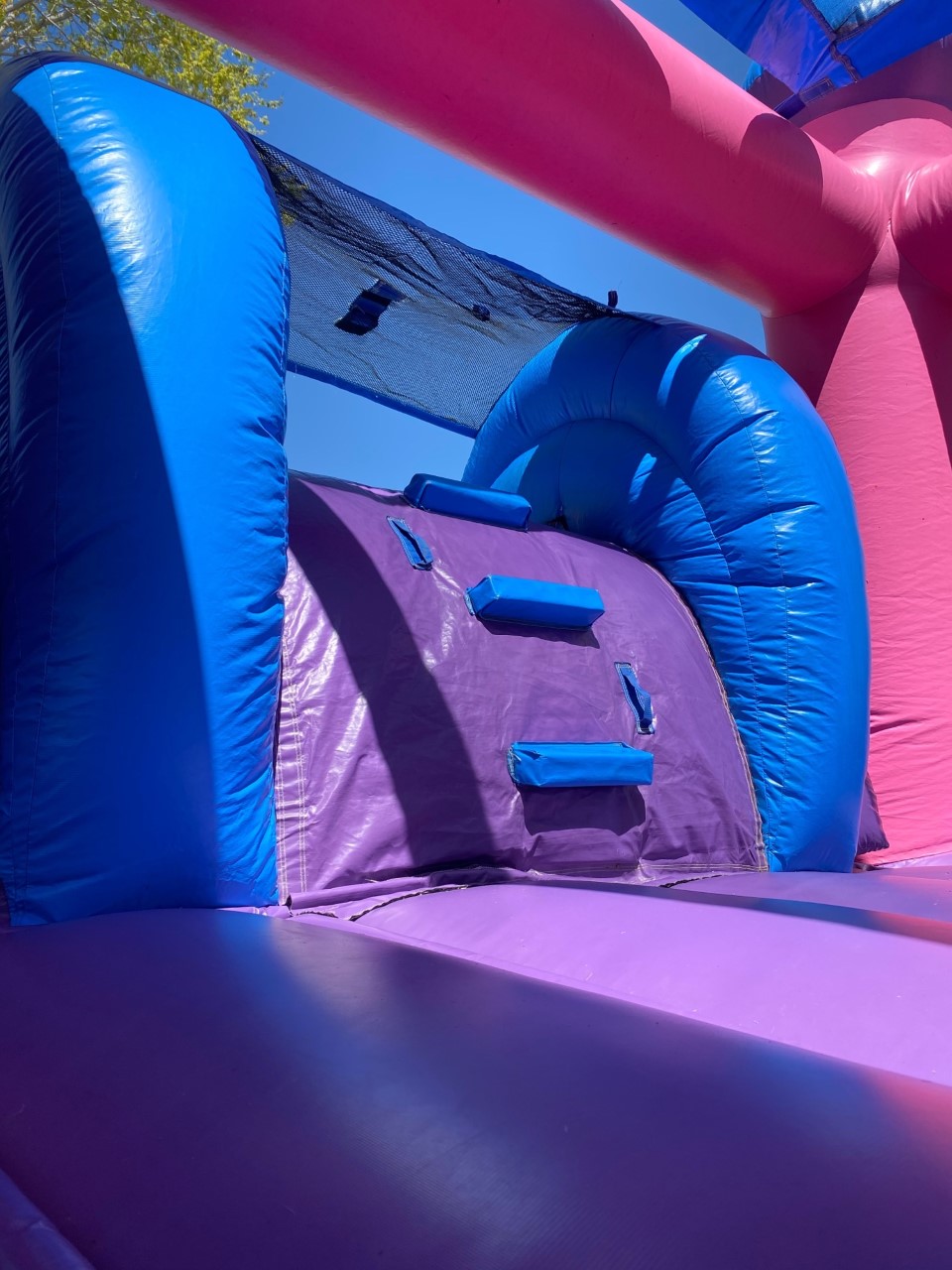 bounce house rentals with safe, easy to use stairs