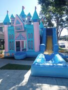 NEW SPARKLE PINK MAGIC CASTLE W MED POOL