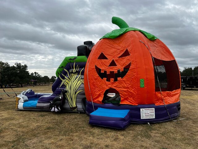 Holiday inflatable rentals in Central Texas