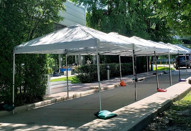 006 White Tent 10x10 Canopy 