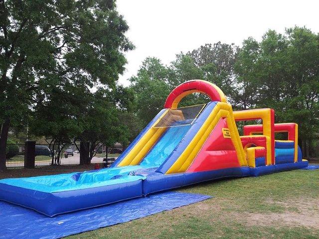 008 Obstacle Course with Water Slide and Pool