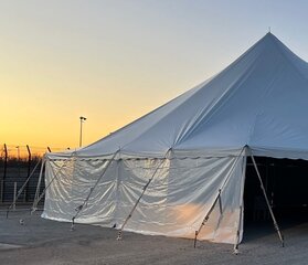 40' Pole Tent Side 