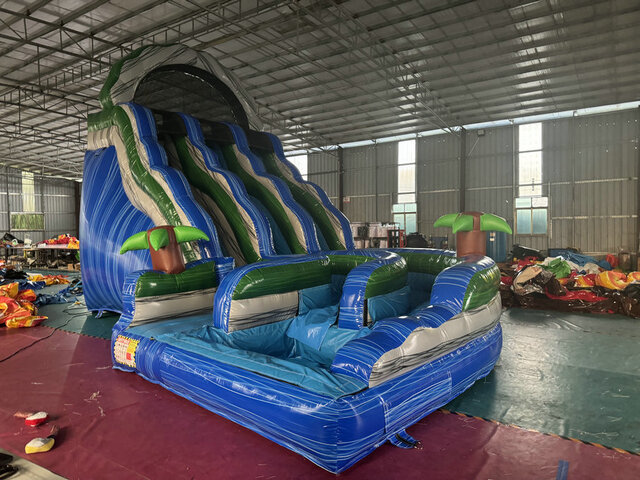 18 ft. Dual Lane Waterslide