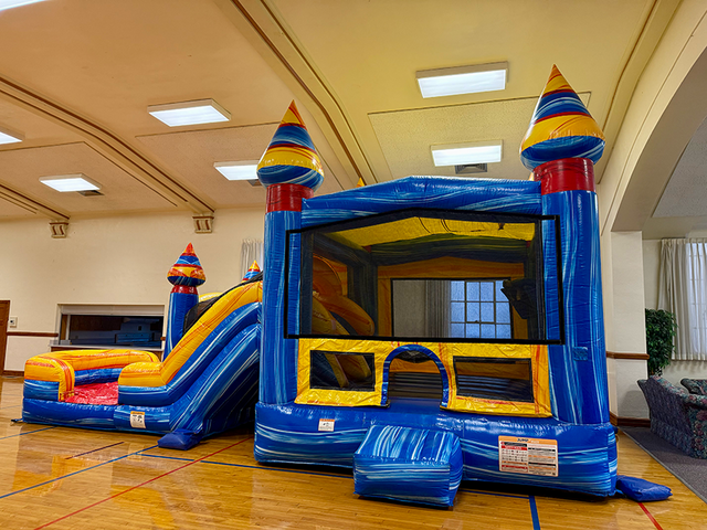 Arctic dual lane combo wet bounce house with slide rental for Utah parties and events