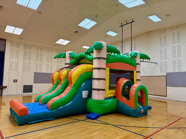Tropical bounce house rental in Utah for parties