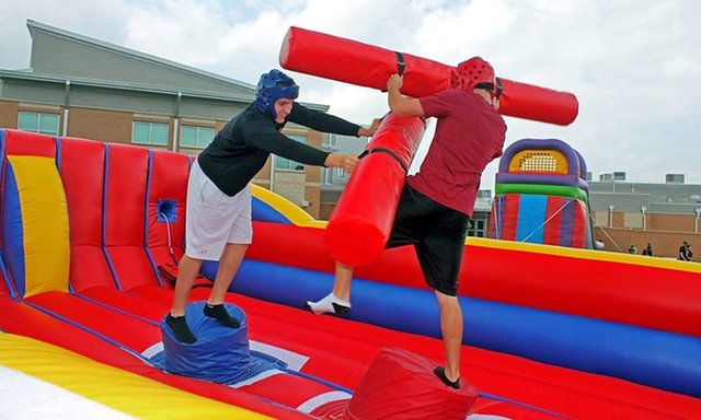 BUNGEE RUN & JOUST COMBO