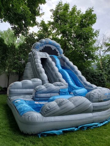 FOR SALE USED WILD RAPIDS 2 LANE WATER SLIDE $2,850