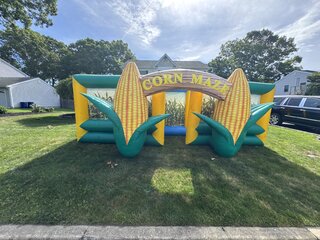 CORN MAZE 