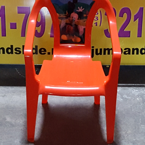 Mickey mouse store plastic chair