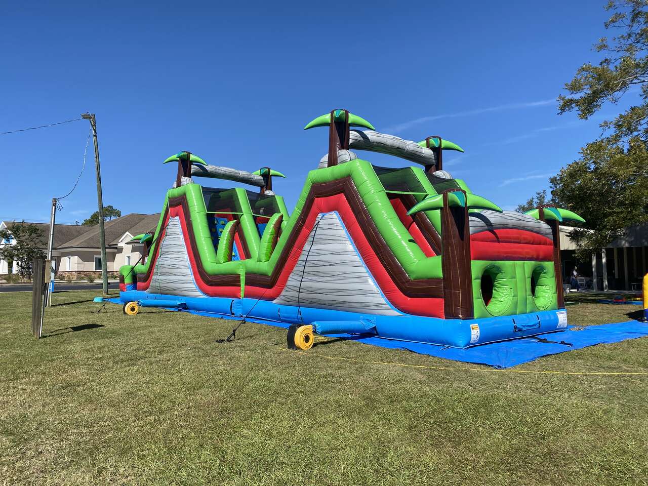 MAMMOTH 75 OBSTACLE COURSE