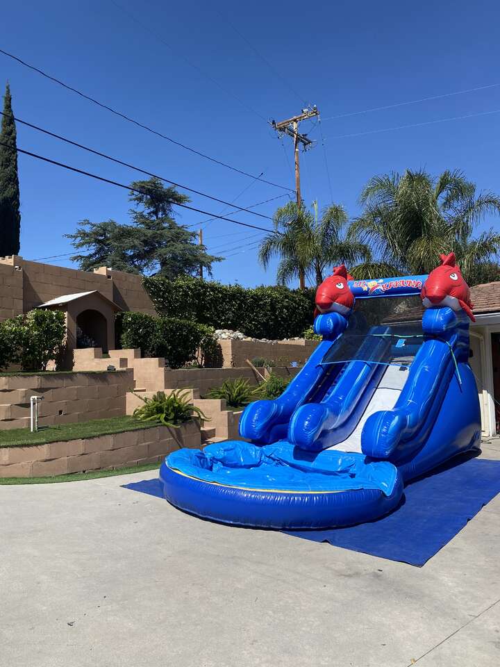 Lil Kahuna water slide rental in Santa Fe Springs, CA
