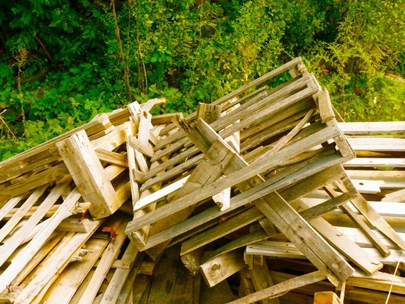 pallet recycling services