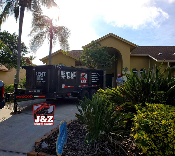 Book the Dumpster Rental Pinellas County, FL Contractors and Homeowners Use for All Projects