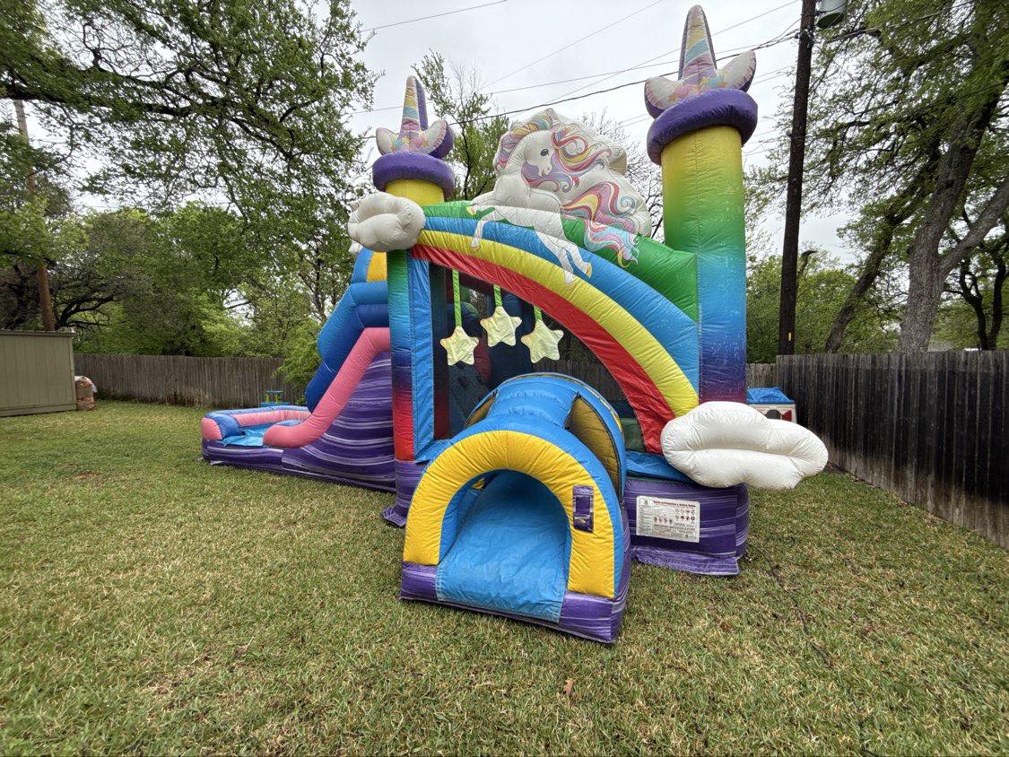Bounce Houses and Combo Units