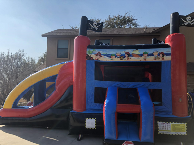 Pirate Castle Dual Lane