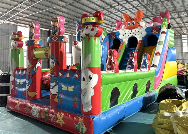 Cartoon Play Center