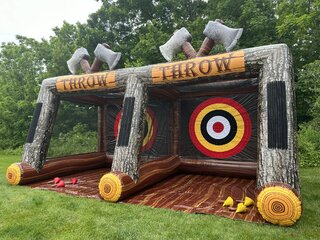 Double Lane Axe Throwing