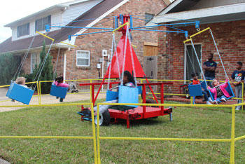 Kiddie Carnival Swing Ride 2 hr rental w/ attendant