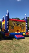 PACKAGE 2 This Complete Party Package Comes at a Discounted Rate with: A 15 x 15 Bounce House of your Choice  5 Tables 30 Chairs 1 PiñataTake advantage of renting a package, you would pay the price of 6 hours and you can keep it until the next morning