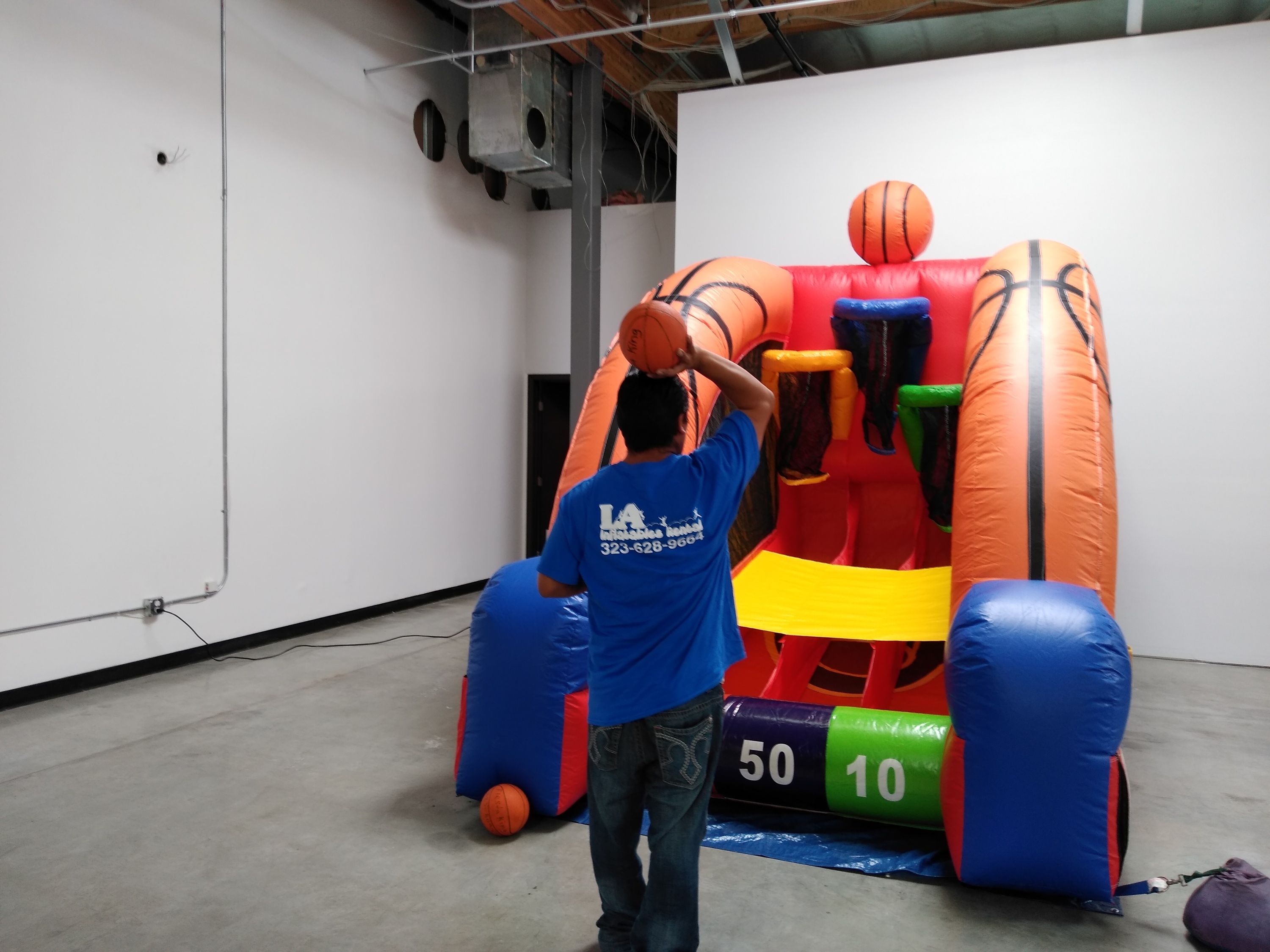 Inflatable Basketball Game Rental in Los Angeles, CA