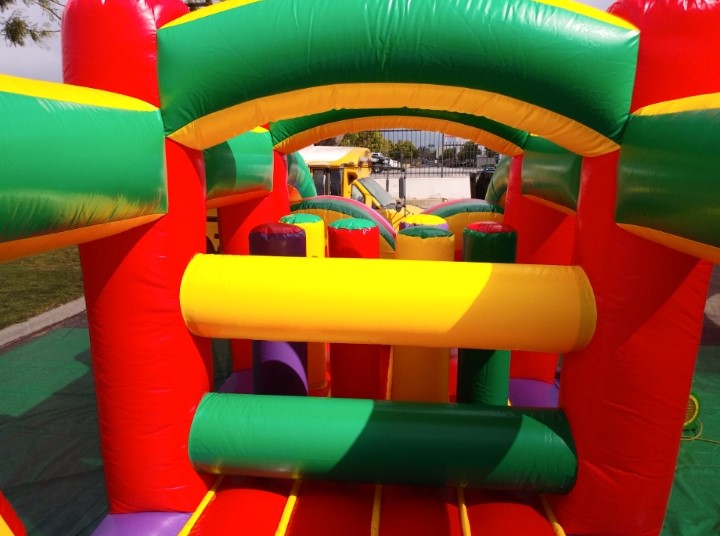 Inflatable Obstacle Course Rentals for School Event, Church Event, City Event, Corporate Entertainment Rental in Los Angeles 