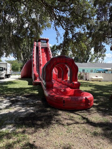 36ft LAVA TWIST (POOL)